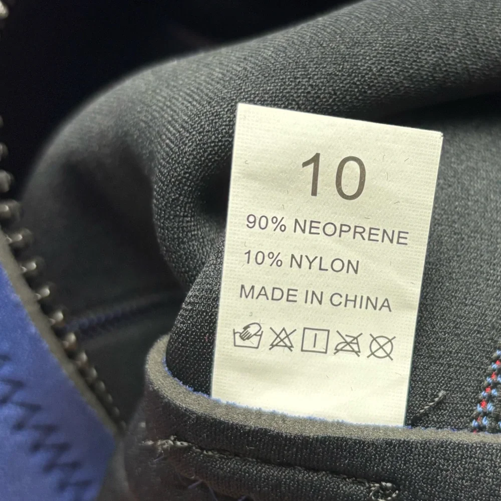 Surqo kids neoprene wetsuit sz‎ 10